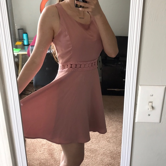 Dress - Picture 1 of 6